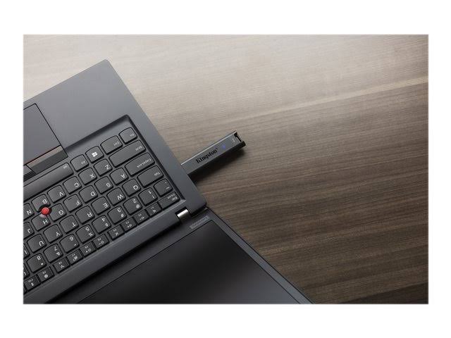 1 TB USB-C 3.2 Gen 2 USB Flash Drive X178
