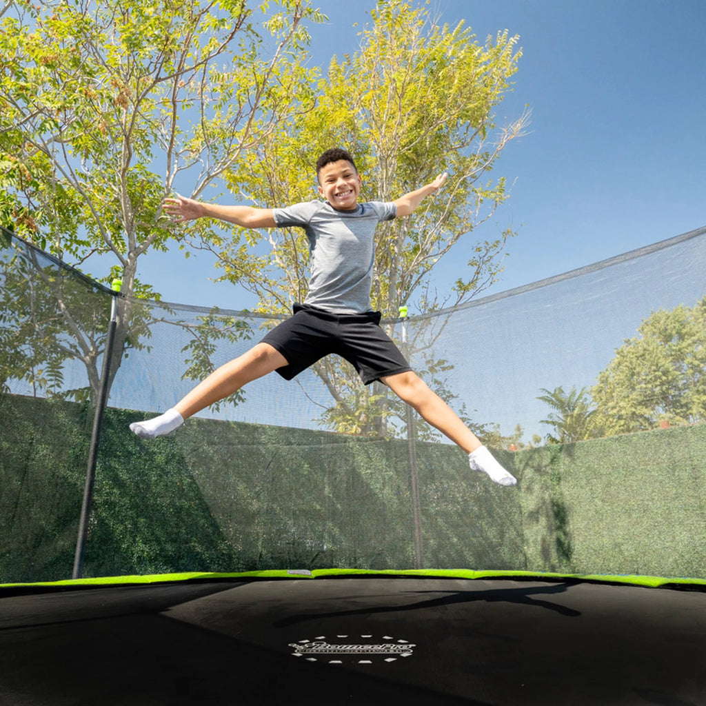 14ft Trampoline with Enclosure B907945