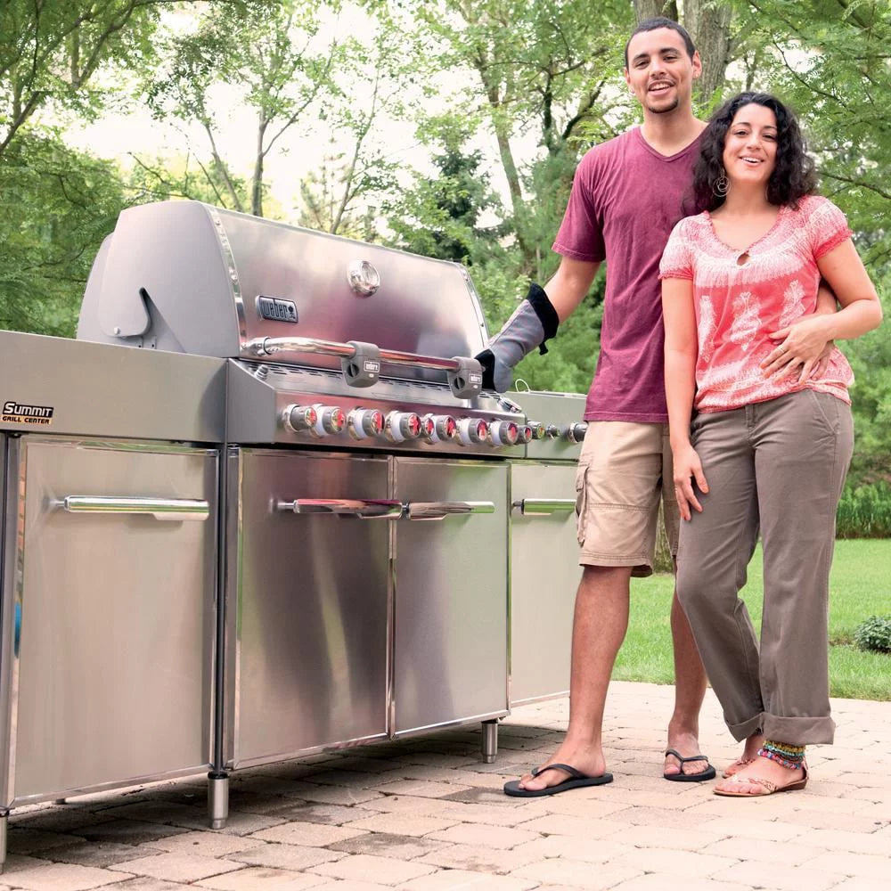 Natural Gas Grill With Rotisserie, Sear Burner & Side Burner V6408