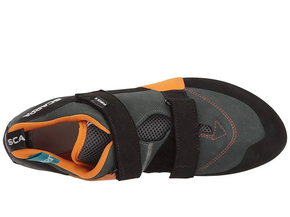 Climbing Shoe C222