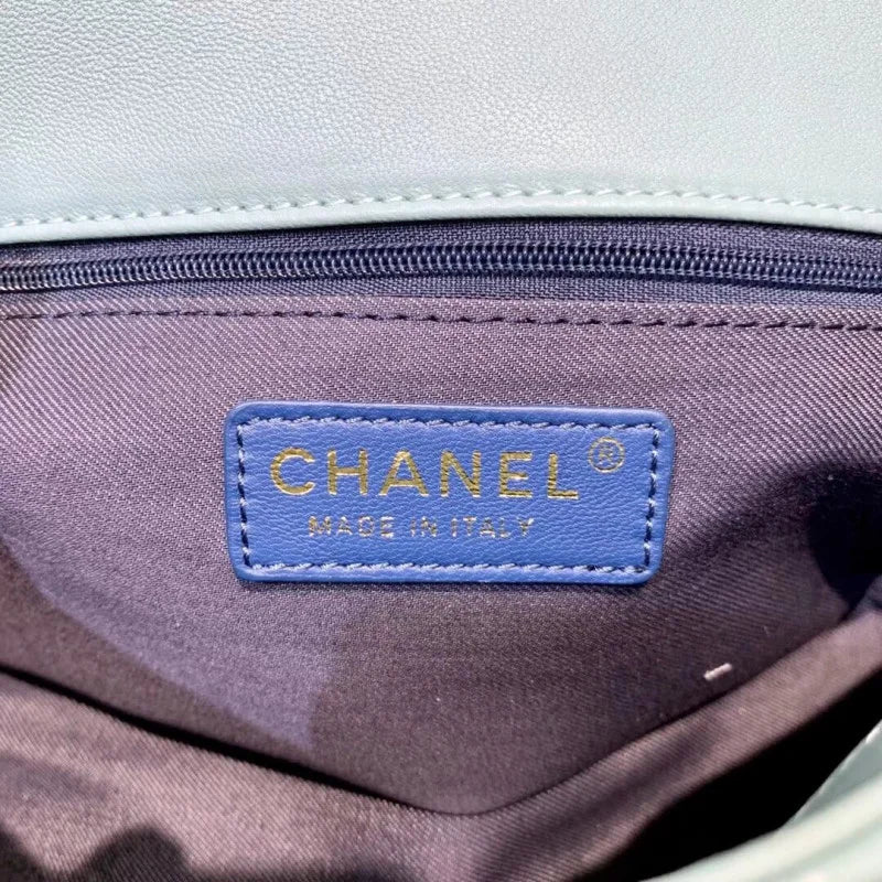 Flap Bag With Large Bi-Color Chain H61379