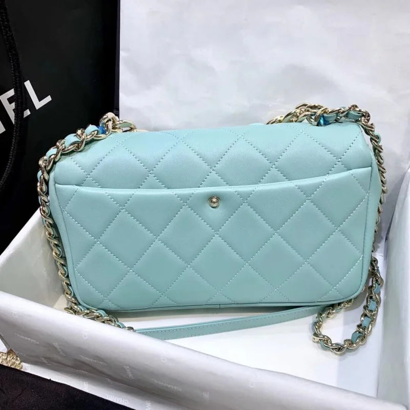 Flap Bag With Large Bi-Color Chain H61379