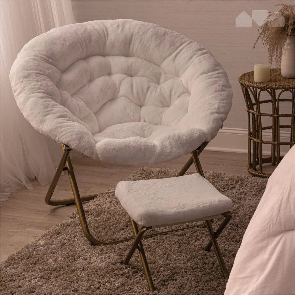 White Faux Fur Saucer Chair with Footrest S86146