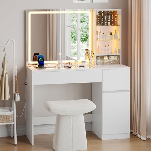 41" White Vanity Desk with Mirror and Lights A332