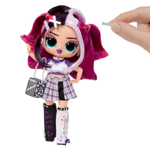 Fashion Doll with 15 Surprises and Accessories N105