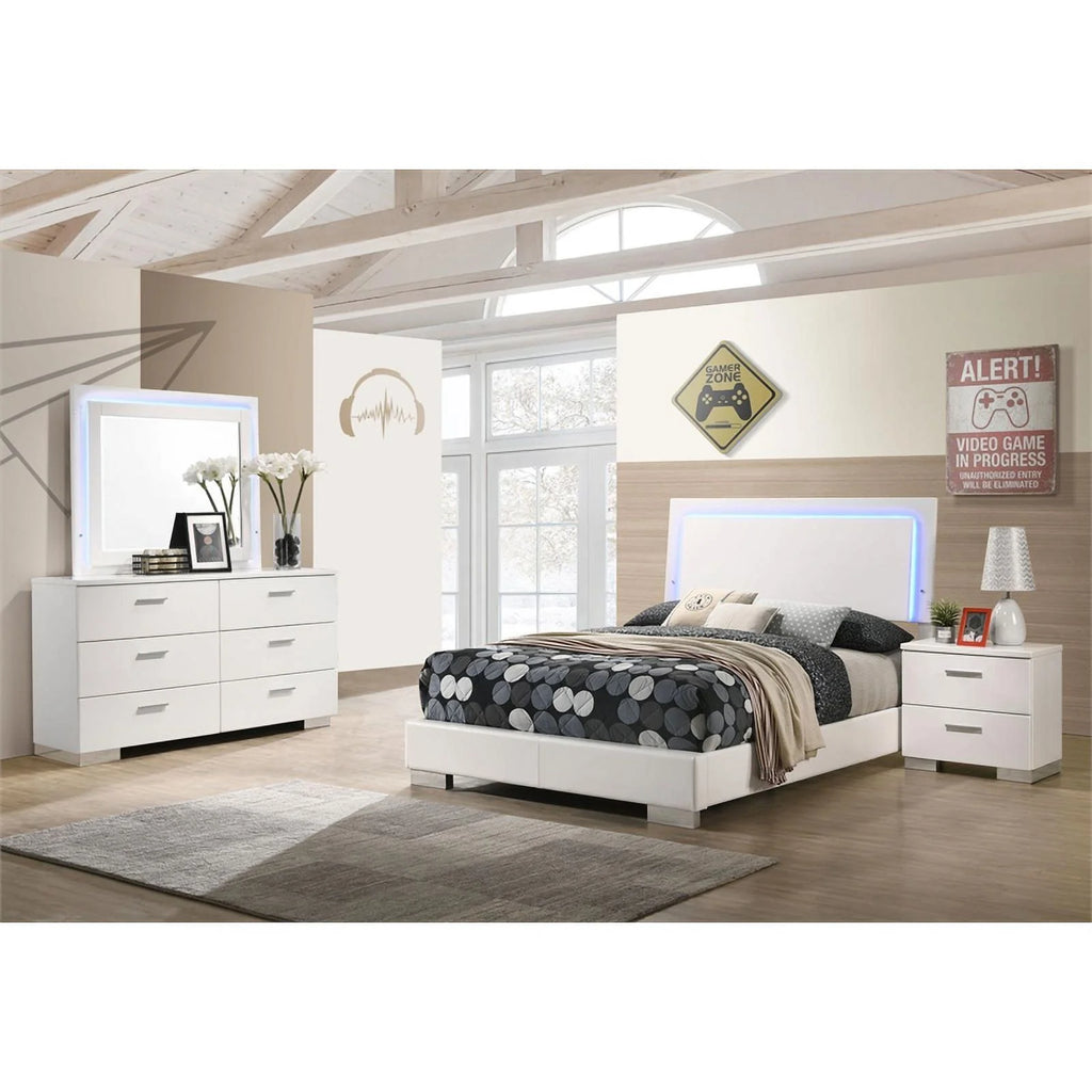 Faux Leather Full Size Bedroom Set O5704