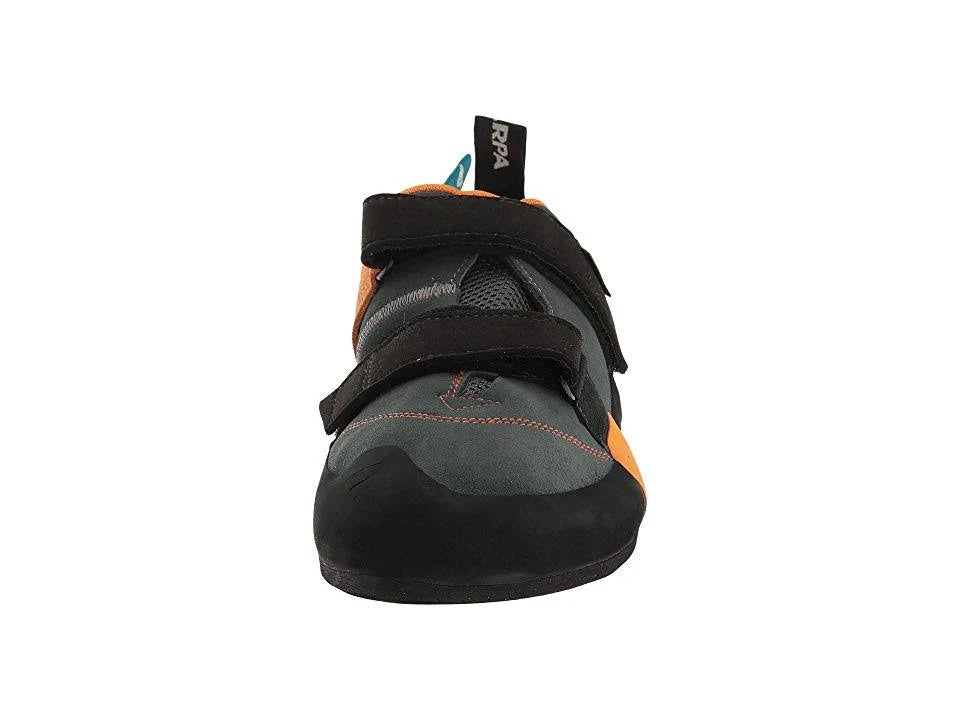 Climbing Shoe C222
