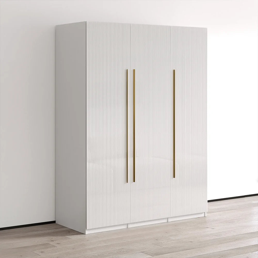 Wardrobe G630