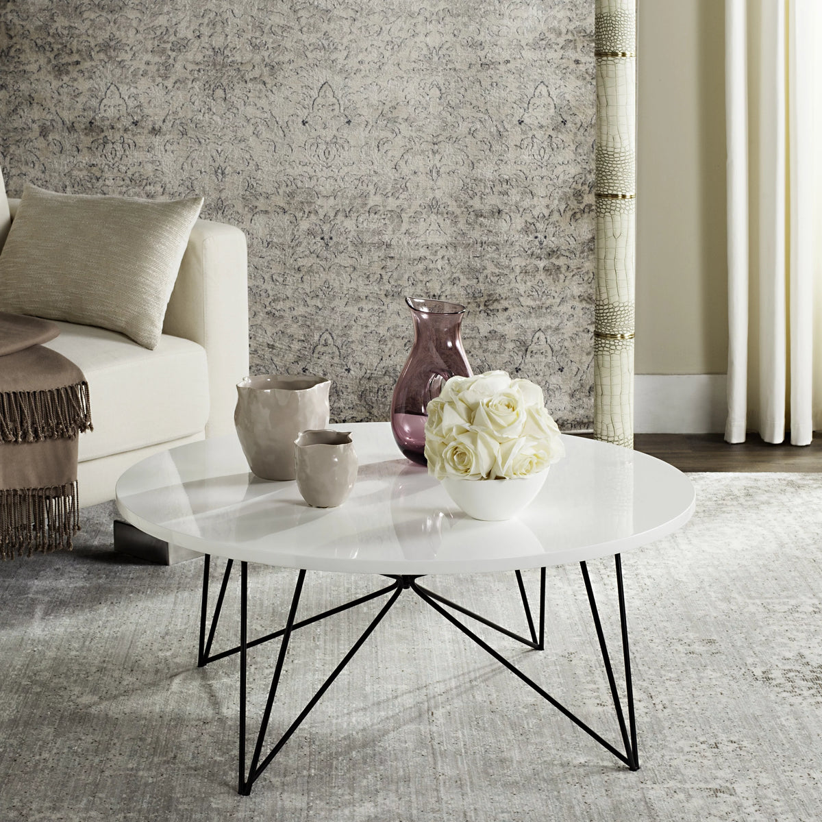 White Round Coffee Table Q7697