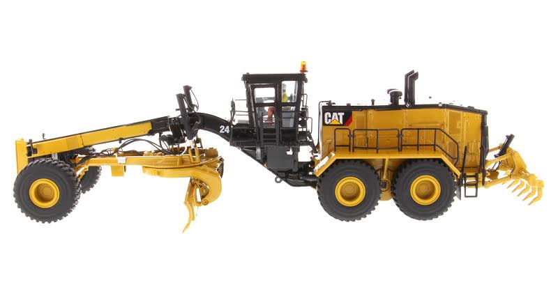 1/50 Scale Motor Grader S748