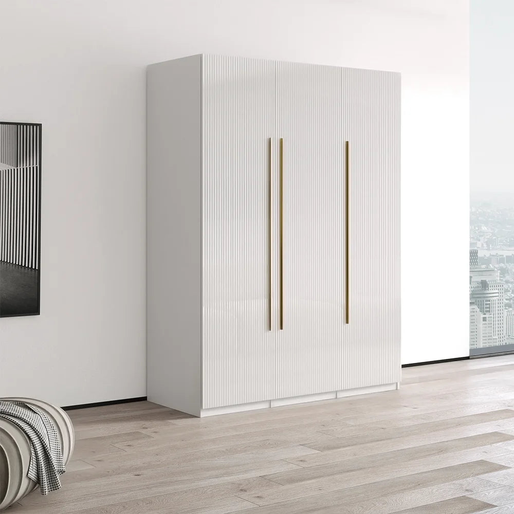 Wardrobe G630