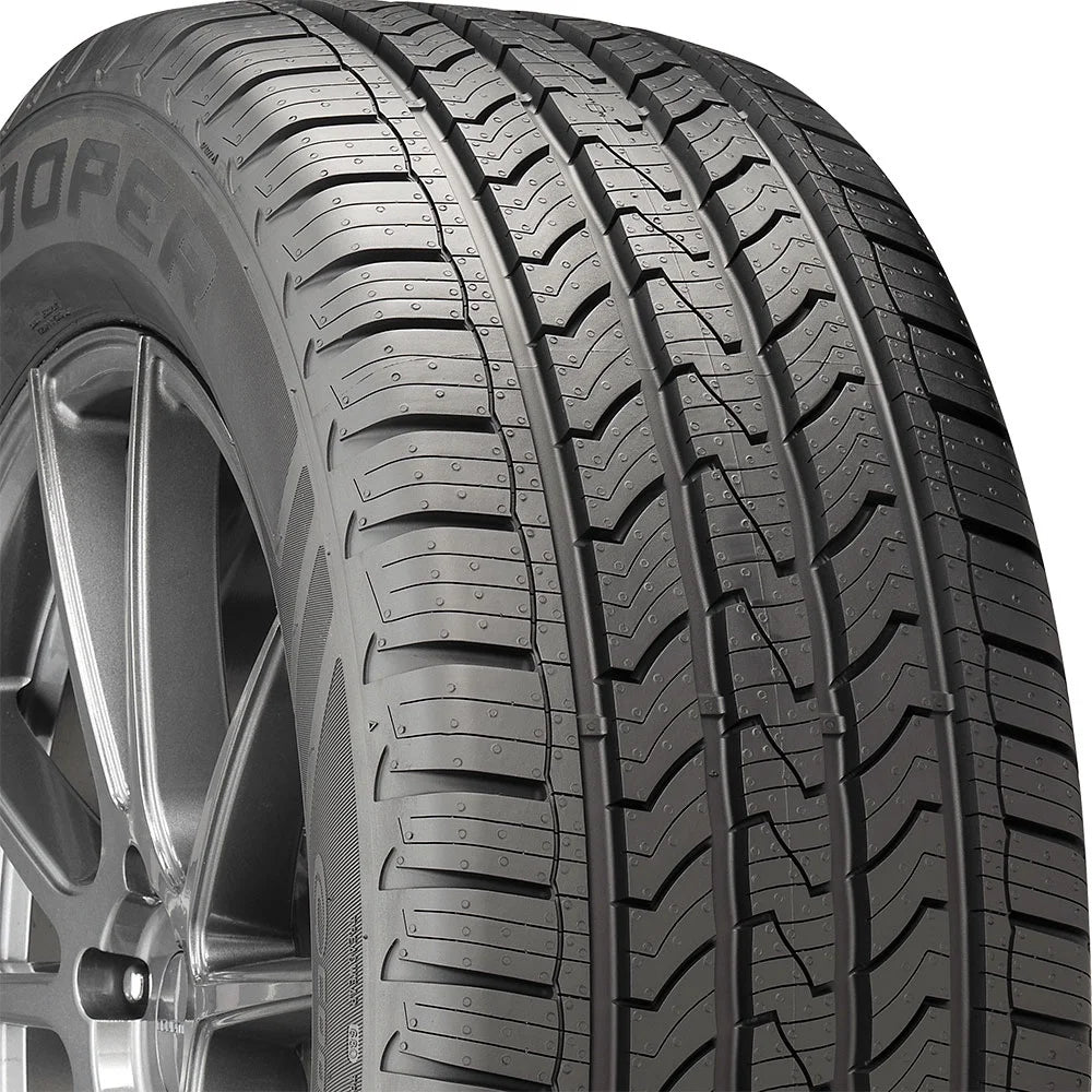Set of 4 235/55R18 104V XL All Season Tires J453832