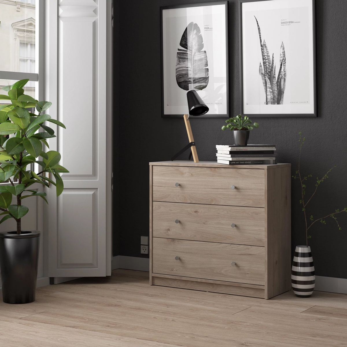 White 3 Drawer Dresser U92044