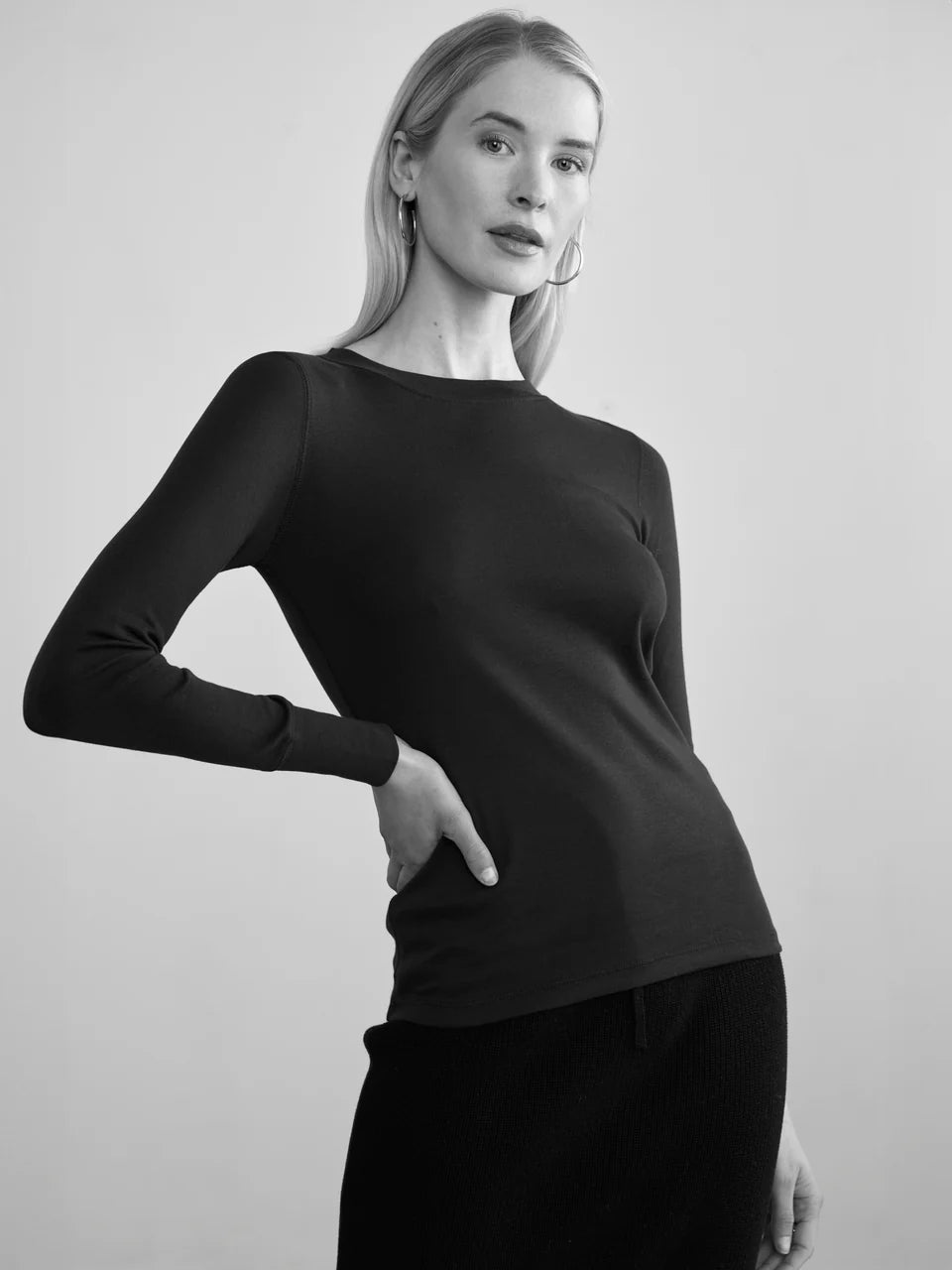 Crew Neck Rib Long Sleeve Tee in Black