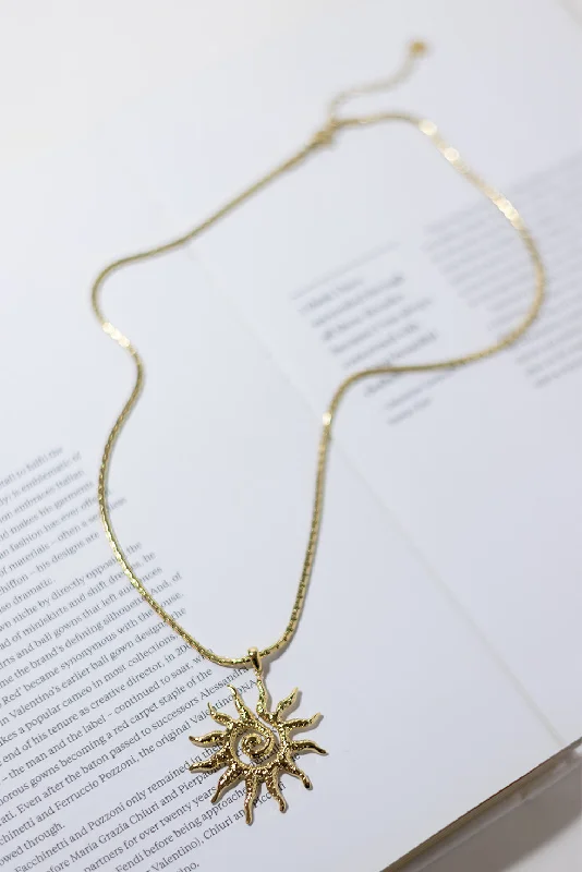 GOLD PLATED SUNLIGHT NECKLACE