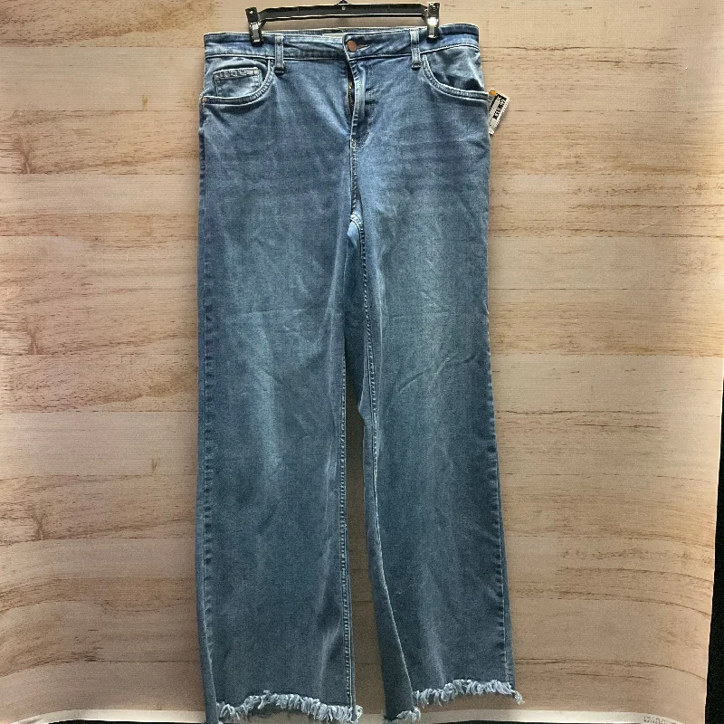 Jeans Flared By Clothes Mentor In Blue, Size: 8